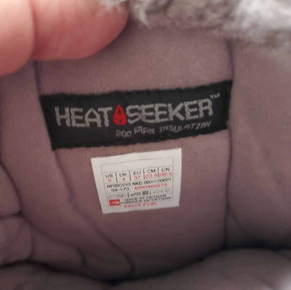 The North Face Shellista Black Faux Fur Girls Boots Heat Seaker 200gm insulation - Picture 6 of 6
